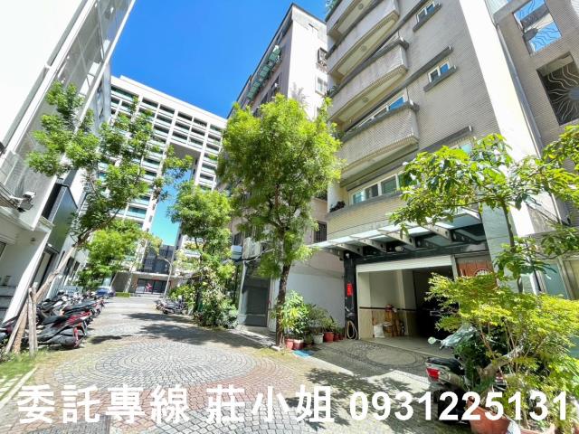 台南東區透天-0