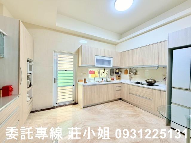 台南安平透天-14